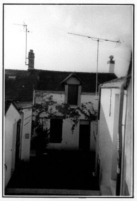 Râteaux
Deux râteaux pour sortir les taupes du trou.
Mots-clés: Antennes Maisons
