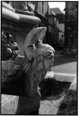 fontaine35mm.jpg