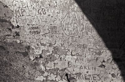 grafitischapelleolympusweb.jpg