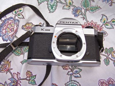 pentaxk1000web.jpg
