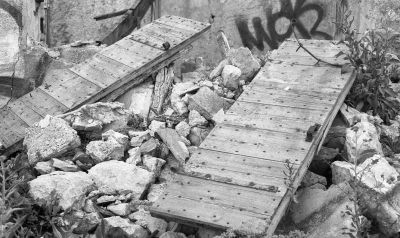 A l'abandon Ruine2
Canon FTb sur HP5
