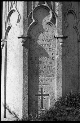 tombe3.jpg