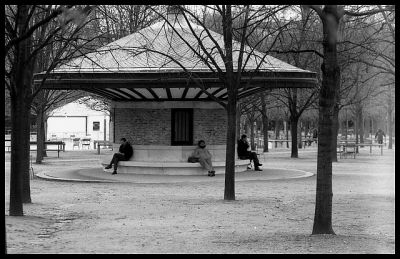 Un hiver au Luxembourg
Paris - hiver 2008
Nikon EM - 105/2.5
