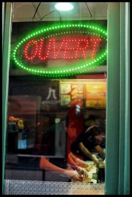 couleurs parisiennes
Nikon F3 - nikkor auto 50/1.4 - ektar 100

