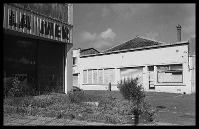 Zone Portuaire - 1
Nikon F3 - Nikkor 35/2 - Tri X
