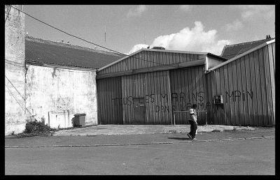 zone portuaire - 8
Nikon F3 - Nikkor 35/2 - FP4+
