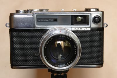 Yashica minister 700-façe
