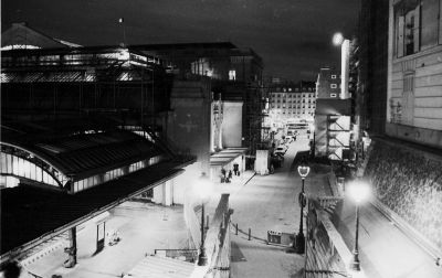 Rue d'Alsace
Rue d'Alsace, à côté de la gare de l'Est à Paris. Ouverture relativement réduite malgré la nuit, grâce aux lampadaires (6.7-9.5), temps de pose long, au trépied.
Mots-clés: paris gare nuit