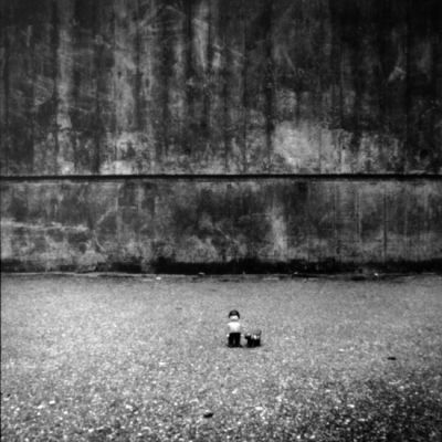 goldoplaymomur550px.jpg