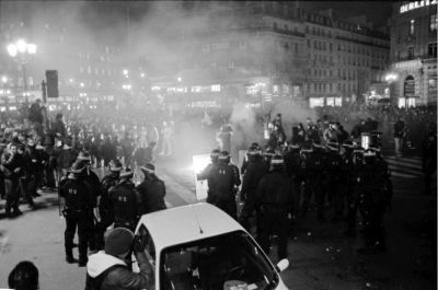 Place de l'Opéra
Film : Ilford HP5 400
Révélateur : Kodak D-76 (1+1)
