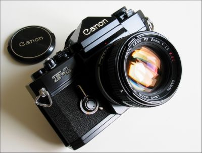 Canon F1
