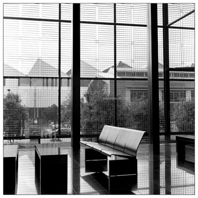 hall2.jpg