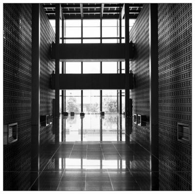hall3.jpg