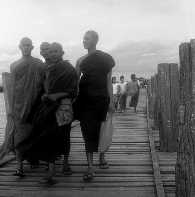 moines UBein bridge Myanmar
