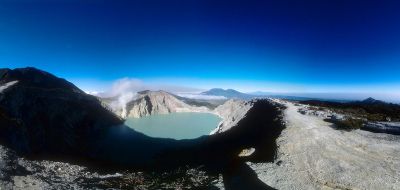 kawah-Ijen-crater_1.jpg