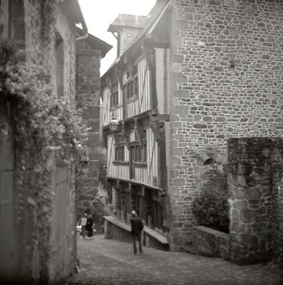 Dinan
Kiev 88
