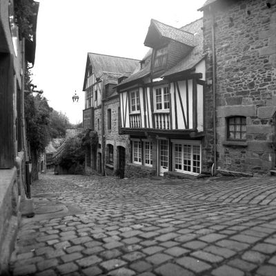 Dinan
Kiev 88
