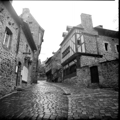 Dinan
Kiev 88
