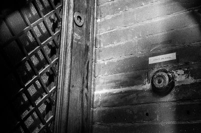 Contax IIa - Sonnar 50mm f/1,5 - Ilford HP5+ périmée & LC29
