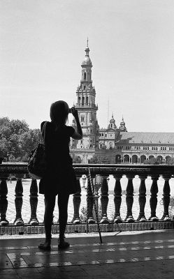 Appareil: Contax 167MT Objectif: Carl Zeiss Planar 50mm f/1,4
Ilford HP5+ & D76

