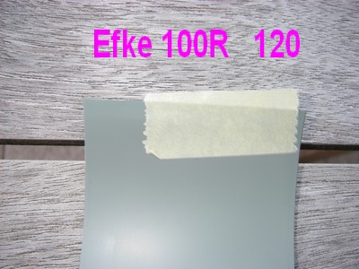 Mauvaise attache du film Efke 100R format 120
Mots-clés: Efke 100R  120