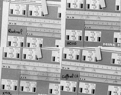 Scan de 4 tirages à l'agrandisseur de la HP5+ développé dans 4 révélateurs différents
