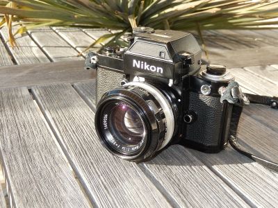 Mots-clés: Nikon F2 DP-3