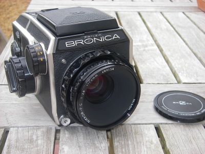 Bronica EC
