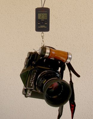 Poids du Pentax 6x7
