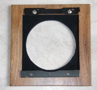 Platine d'adaptation Linhof/Sinar fabrication maison, particularité c'est pour des platine linhof centrée
