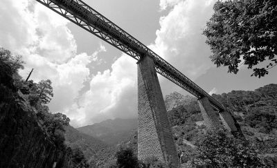 a057.jpg