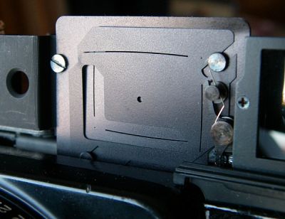 Cadres de visée du Fuji 690GWII avec le mécanisme de correction de parallaxe 

