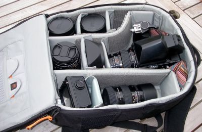 Bronica
