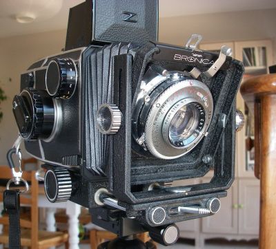 Bronica EC
