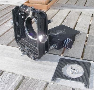 Bronica EC

