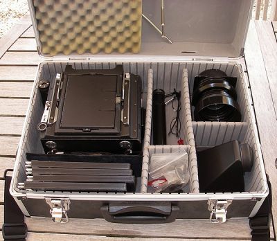 Valise avec la Graflex Speed graphic et Aéro Ektar
Mots-clés: graflex