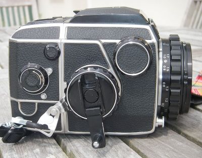 Bronica EC
