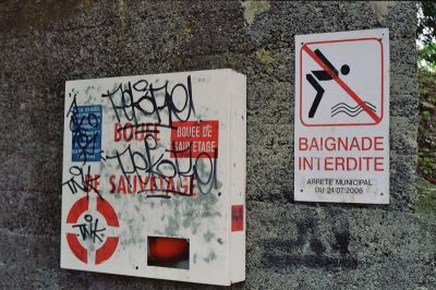 Baignade interdite
Nancy - Août 2008
