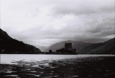 Eilean_Donan~0.JPG