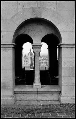 Citadelle de Budapest et vue du parlement Hongrois
