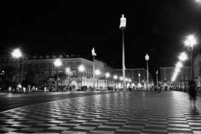 Nuit d'été
Mots-clés: N&B olympus XA Nice HP5