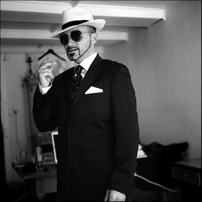 12_Portrait-Laurent-6x6-3.jpg