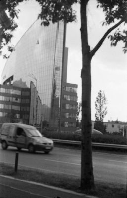2-image001.JPG
