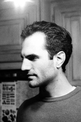Clém
Portrait
Mots-clés: Portrait homme
