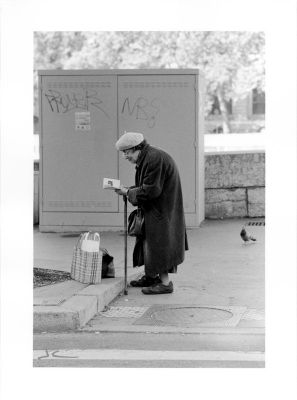 attente
Ilford Kodak Trix Ilfotech DDX
Nikon F5 105 mm
