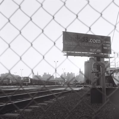 Queens
Vue de Manhattan par Queens. Peerflekta II, Ilford 400
Mots-clés: New York Queens Peerflekta II