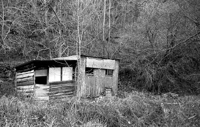 Test Vario-Elmar 35-70 R sur Leica R6
Zoom à 70mm, pleine ouverture (1:3.8) à 1/60
Ilford FP4+ / Fomadon P  12' (Compensation N+2)
Mots-clés: Leica R6 Vario-elmar 35-70