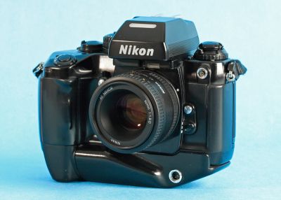 Nikon F4
