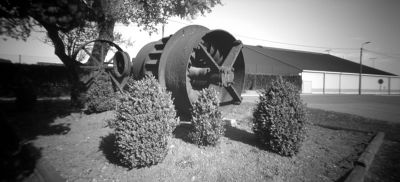Noon pinhole 6x12 (1)
5" sur Ilford FP4+, 12' dans du LC29 1+29
Mots-clés: Noon 6x12