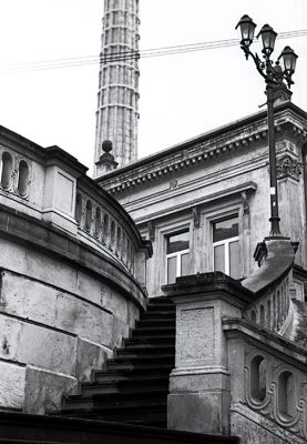 Escalier
Photo prise avec un Zeiss Ikon Contessamatic E
Rollei Retro 80s à 80 ASA - Rodinal 1+50, 12' à 21,5°C
Mots-clés: Zeiss Contessamatic Escalier